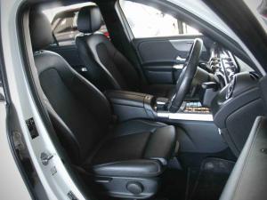 Mercedes-Benz GLB GLB220d 4Matic Progressive - Image 19