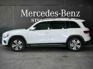 Mercedes-Benz GLB GLB220d 4Matic Progressive - Image 2
