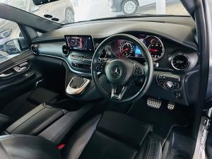 Mercedes-Benz V-Class V300d Exclusive - Image 4