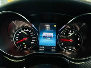 Mercedes-Benz V-Class V300d Exclusive - Image 9