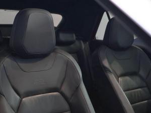 Volkswagen T-Roc 2.0TSI 4Motion R-Line - Image 16