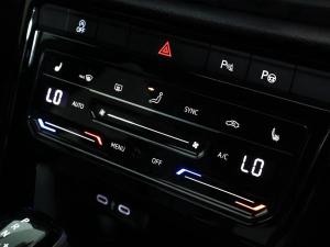 Volkswagen T-Roc 2.0TSI 4Motion R-Line - Image 24