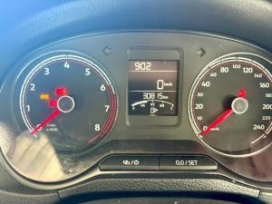 Volkswagen Polo Vivo hatch 1.4 - Image 4