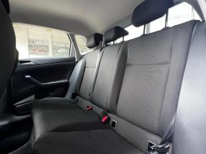 Volkswagen Polo hatch 1.0TSI - Image 12