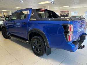 Isuzu D-Max 3.0TD double cab V-Cross - Image 8