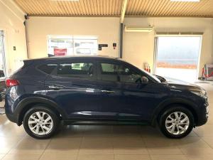 Hyundai Tucson 2.0 Premium automatic - Image 6