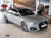 Thumbnail Audi S4 TFSI quattro