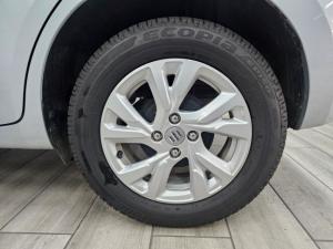 Suzuki Swift 1.2 GL+ auto - Image 4