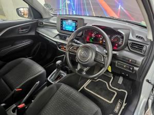 Suzuki Swift 1.2 GL+ auto - Image 5