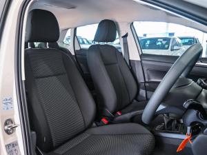 Volkswagen Polo hatch 1.0TSI - Image 11