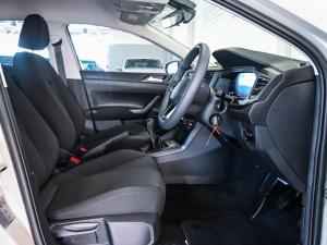 Volkswagen Polo hatch 1.0TSI - Image 12