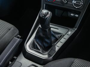 Volkswagen Polo hatch 1.0TSI - Image 18