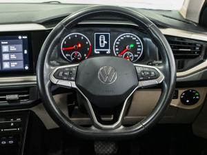 Volkswagen Polo sedan 1.0TSI Life - Image 11
