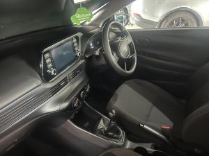 Hyundai i20 1.2 Motion - Image 8