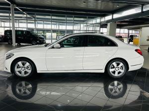 Mercedes-Benz C-Class C180 - Image 11