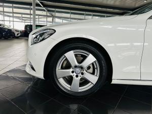 Mercedes-Benz C-Class C180 - Image 13
