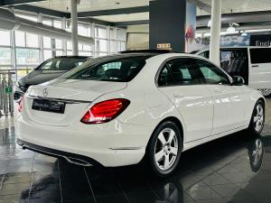 Mercedes-Benz C-Class C180 - Image 2