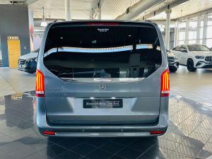 Mercedes-Benz V-Class V300d Exclusive - Image 16