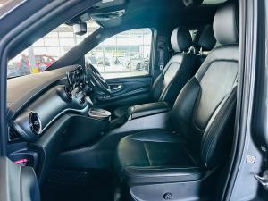 Mercedes-Benz V-Class V300d Exclusive - Image 5