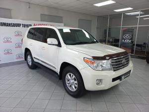 Toyota Land Cruiser 200 4.5D-4D V8 VX - Image 1