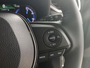 Toyota RAV4 2.5 Hybrid GX-R E-Four - Image 10