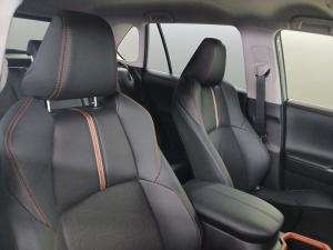 Toyota RAV4 2.5 Hybrid GX-R E-Four - Image 15
