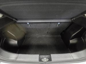 Toyota Starlet 1.5 Xi - Image 14