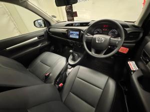 Toyota Hilux 2.4GD single cab S (aircon) - Image 6