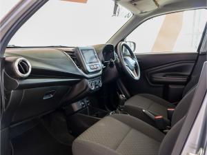 Toyota Vitz 1.0 XR manual - Image 7