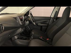 Toyota Vitz 1.0 - Image 7