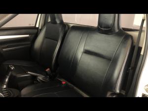 Toyota Hilux 2.4GD single cab S (aircon) - Image 11