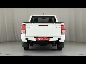 Toyota Hilux 2.4GD single cab S (aircon) - Image 5