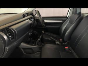 Toyota Hilux 2.4GD single cab S (aircon) - Image 7