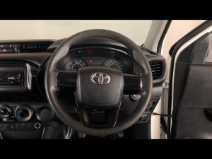 Toyota Hilux 2.4GD single cab S (aircon) - Image 8