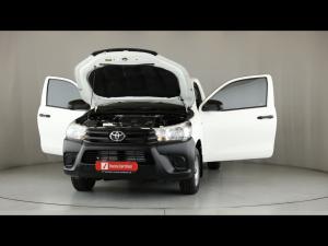 Toyota Hilux 2.4GD single cab S (aircon) - Image 28