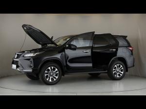 Toyota Fortuner 2.8GD-6 4x4 VX - Image 12