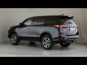 Toyota Fortuner 2.8GD-6 4x4 VX - Image 3