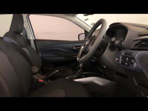 Toyota Starlet 1.5 XR auto - Image 10