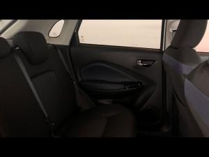 Toyota Starlet 1.5 XR auto - Image 12