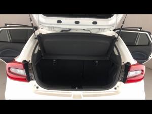 Toyota Starlet 1.5 XR auto - Image 13