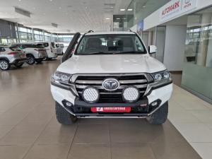 Toyota Land Cruiser 200 V8 4.5D VX-R automatic - Image 4