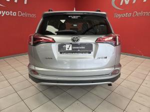 Toyota RAV4 2.0 GX automatic - Image 5