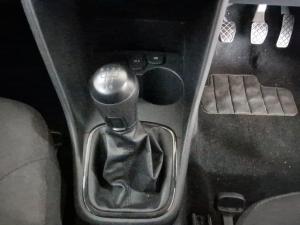 Volkswagen Polo Vivo 1.4 - Image 12