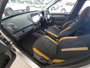Renault Kwid 1.0 Climber 5-Door - Image 7