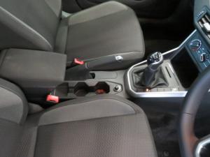 Volkswagen Polo 1.0 TSI Life - Image 18