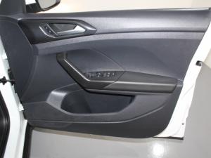 Volkswagen T-CROSS 1.0 TSI Comfortline DSG - Image 15