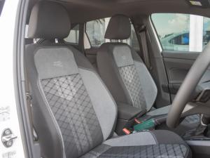 Volkswagen Taigo 1.0TSI R-Line - Image 6