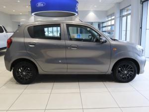 Toyota Vitz 1.0 XR manual - Image 2