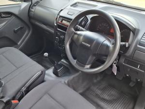 Isuzu D-Max Gen 6 250c single cab Fleetside - Image 7