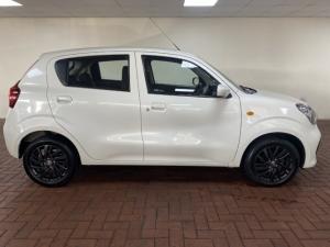 Toyota Vitz 1.0 XR manual - Image 5